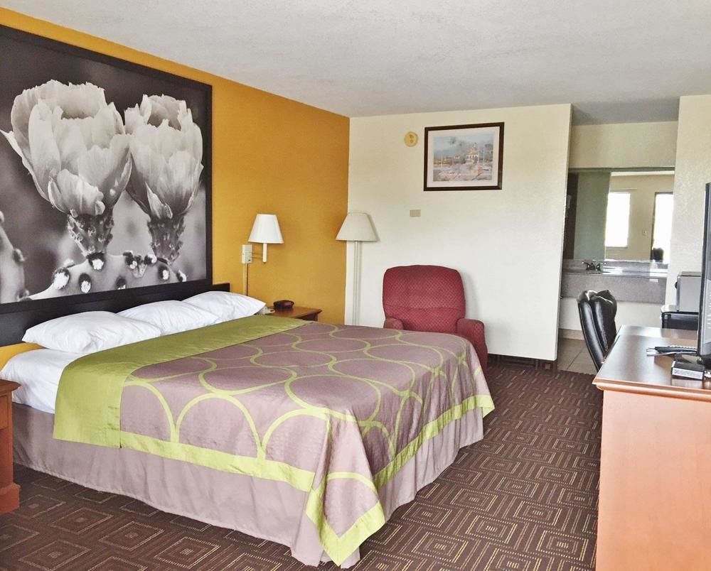Hotel Super 8 By Wyndham Seguin Esterno foto